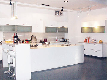 ���ʼ��ʵČ��լ��N���̳�